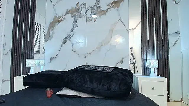 Tiifany_Baker webcam
