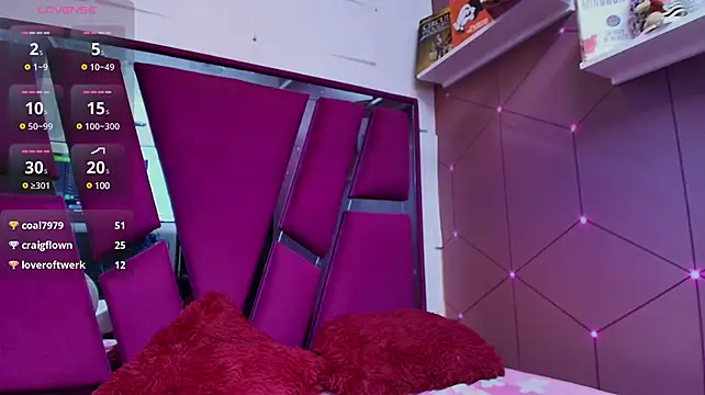 Vaiolet_Black webcam