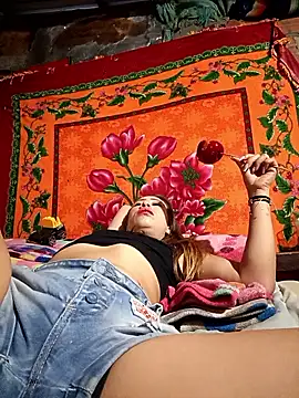 samy-blonde webcam