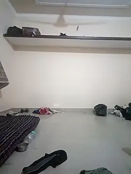 Shubu_76 webcam