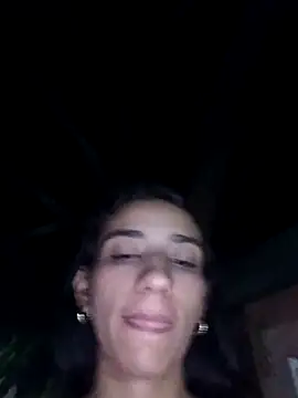-juicy_ - -juicy_'s free webcam