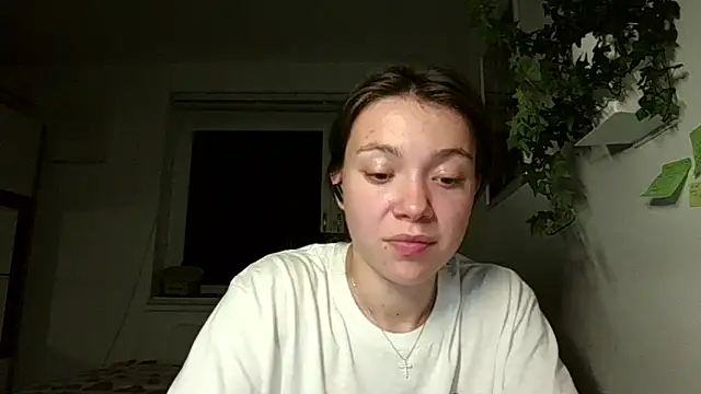 WonderAngela webcam