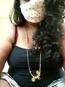 Yoursriya25 webcam