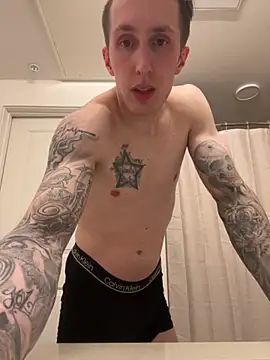Bradddd73 Live Webcam on Stripchat