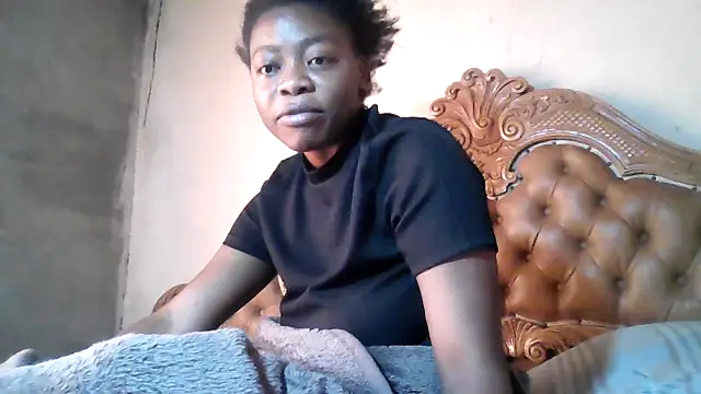 sexyhotchic93 webcam