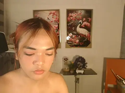 youfavoritedoll webcam