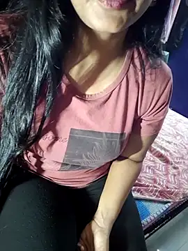 Shalini_telugu09