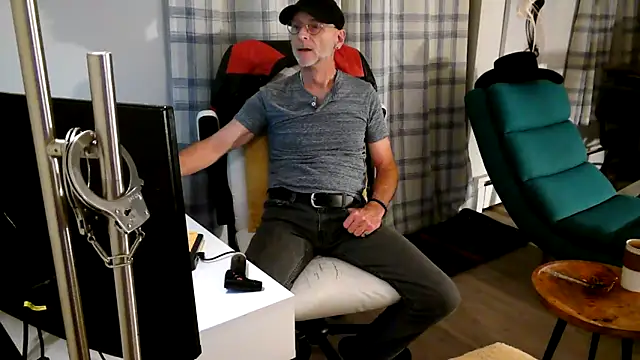 Towndude123 webcam