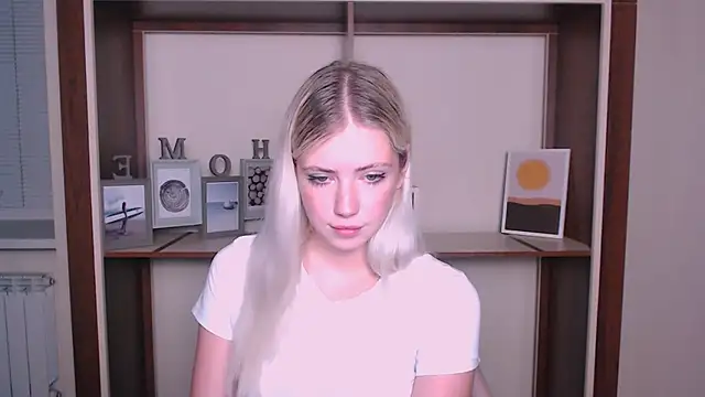 AliceHotty_ webcam