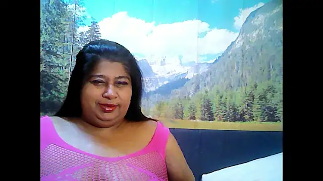 indianhoney694u webcam