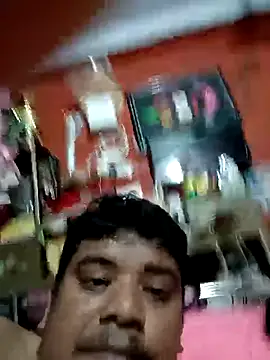 Miss-Pooja_ webcam