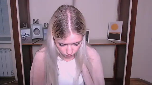 AliceHotty_ webcam