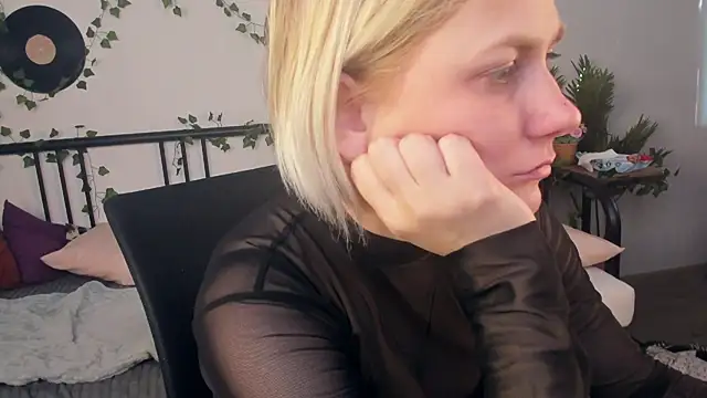 AliceMaurik webcam