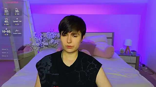 CharlieeAdams webcam