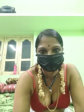 Tamil_Ishu webcam