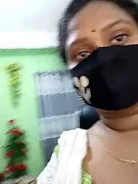 Idhika-Paul webcam