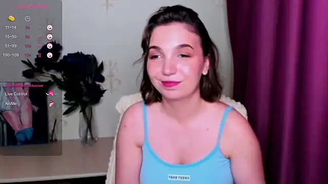 KindHazelHere_ webcam