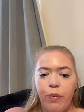 KaylaTrudi webcam