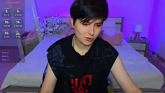 CharlieeAdams webcam