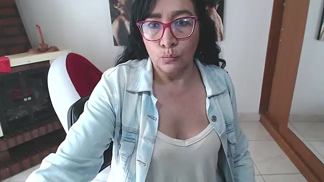 Grace_mature_milf webcam