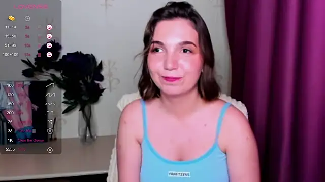 KindHazelHere_ webcam