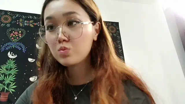 Jennatyan webcam