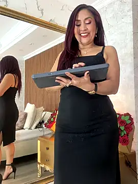 monicamoret - MonicaMoret's free webcam - UK Sex Cams