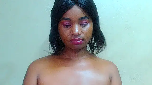 HornyEbony4u webcam