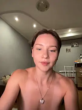 JennaOluretn webcam