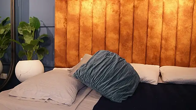 Honey_Sunn webcam