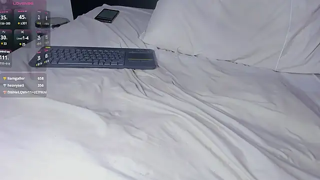 EmmaRouss1 webcam