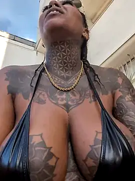 sexy chatroom DarkDea