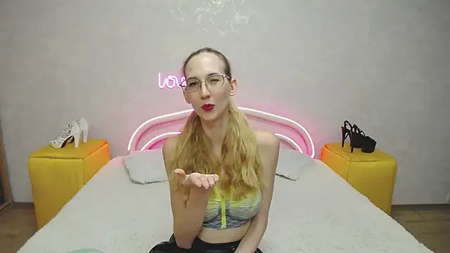 KlaryBrait webcam