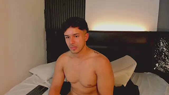 liam_collins21 webcam