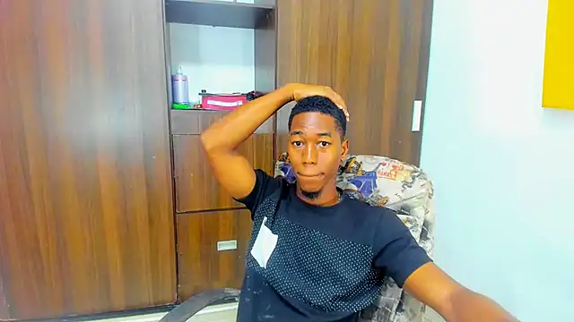 Dreamastercum_ webcam