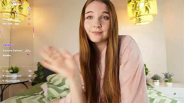 ConstanceHelms webcam