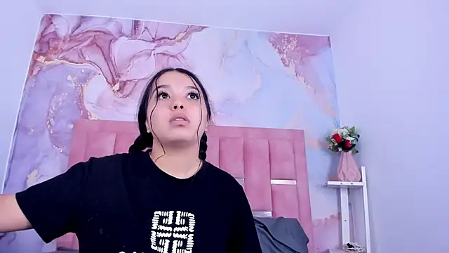 LunaWill__ webcam