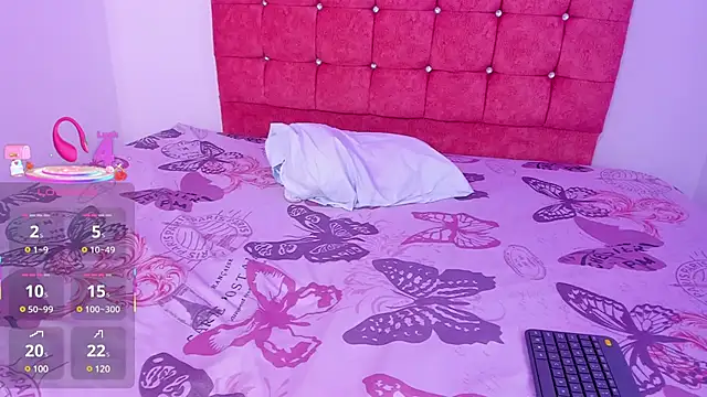 amira_pearl webcam