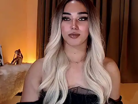 magnificent_kitana webcam