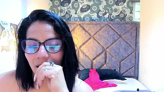 Megan_Milf__