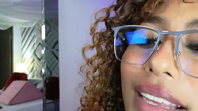 ArianaLewiis webcam