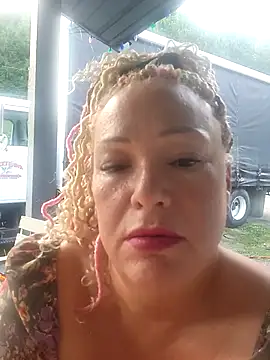 Sugarloveless webcam