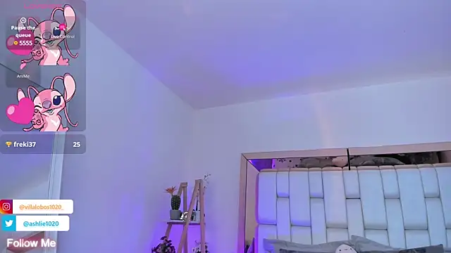MiaVillalobos webcam