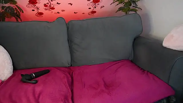 NadjaNeah webcam