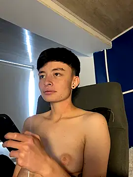 nico_18x webcam