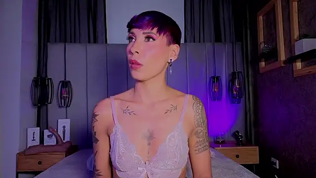 MiaMorgan_ webcam