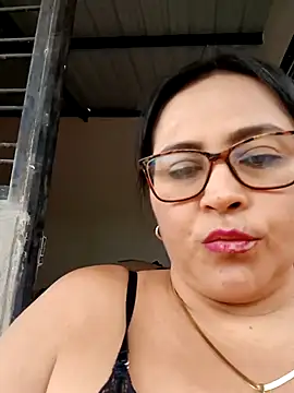 Dirty-Momm-Divorced-Hot webcam