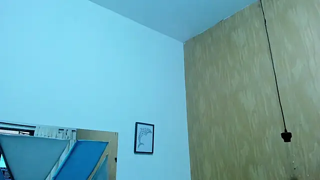 Luya_Jhon webcam