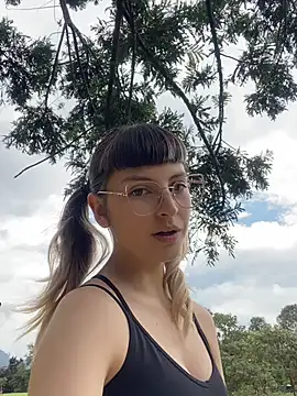 Bellafor_19 webcam