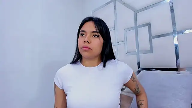 ZoeWan69 webcam